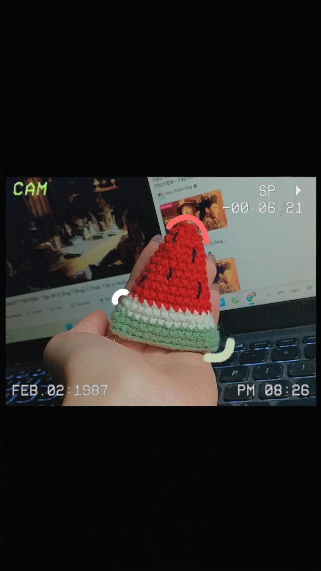 Chart móc len dưa hấu nhỏ màu đỏ xanh