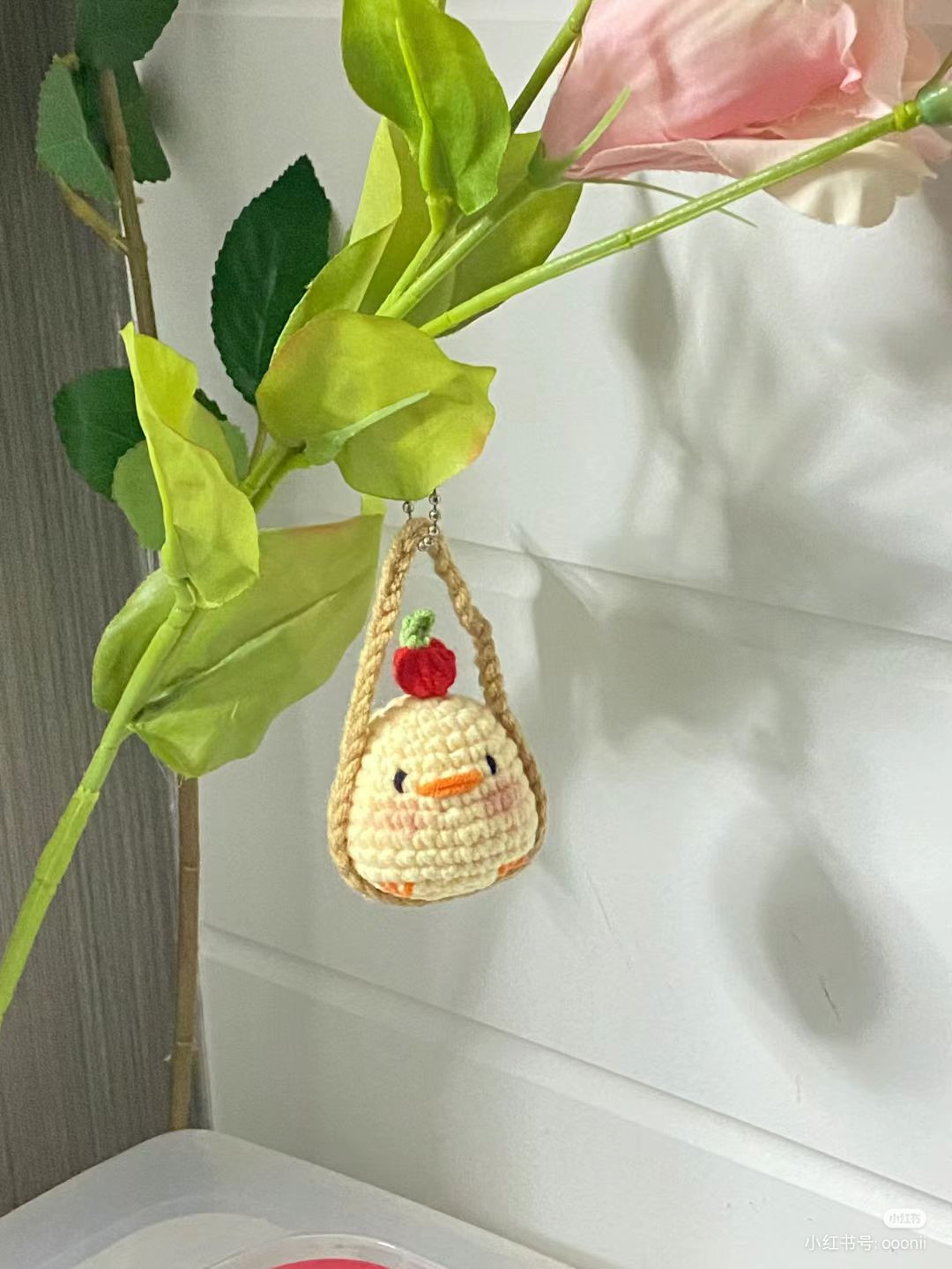 Chart móc len Gà con xích đu dễ thương