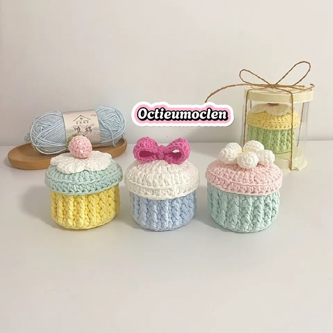 Chart Móc Len Hộp Bánh Kem Màu Pastel