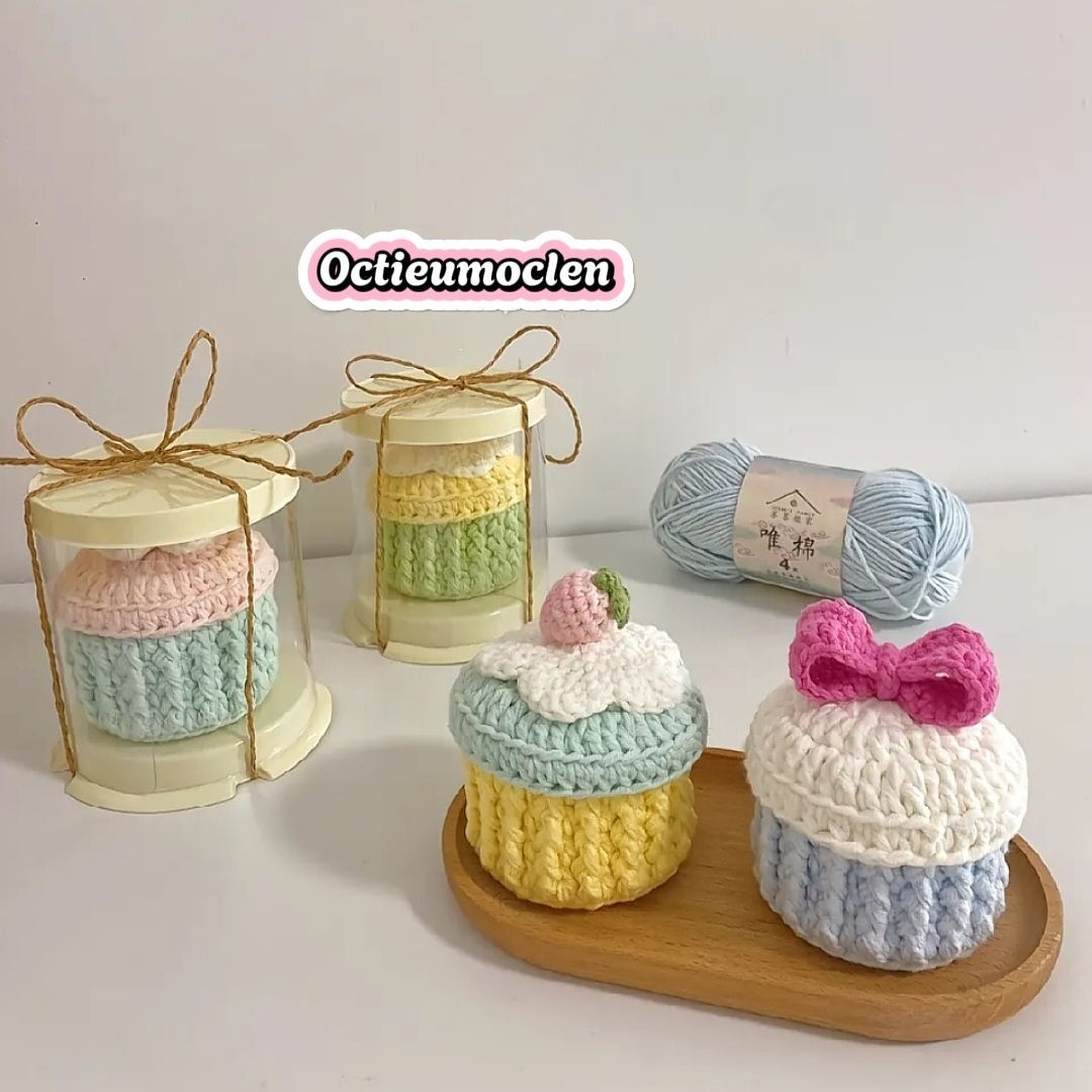 Chart Móc Len Hộp Bánh Kem Màu Pastel