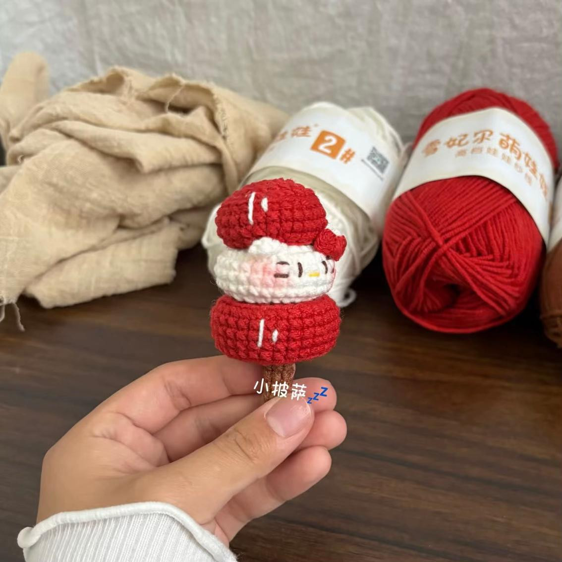 Chart Móc Len Kẹo Hồ Lô Sanrio Hello Kitty và Cún Pudding