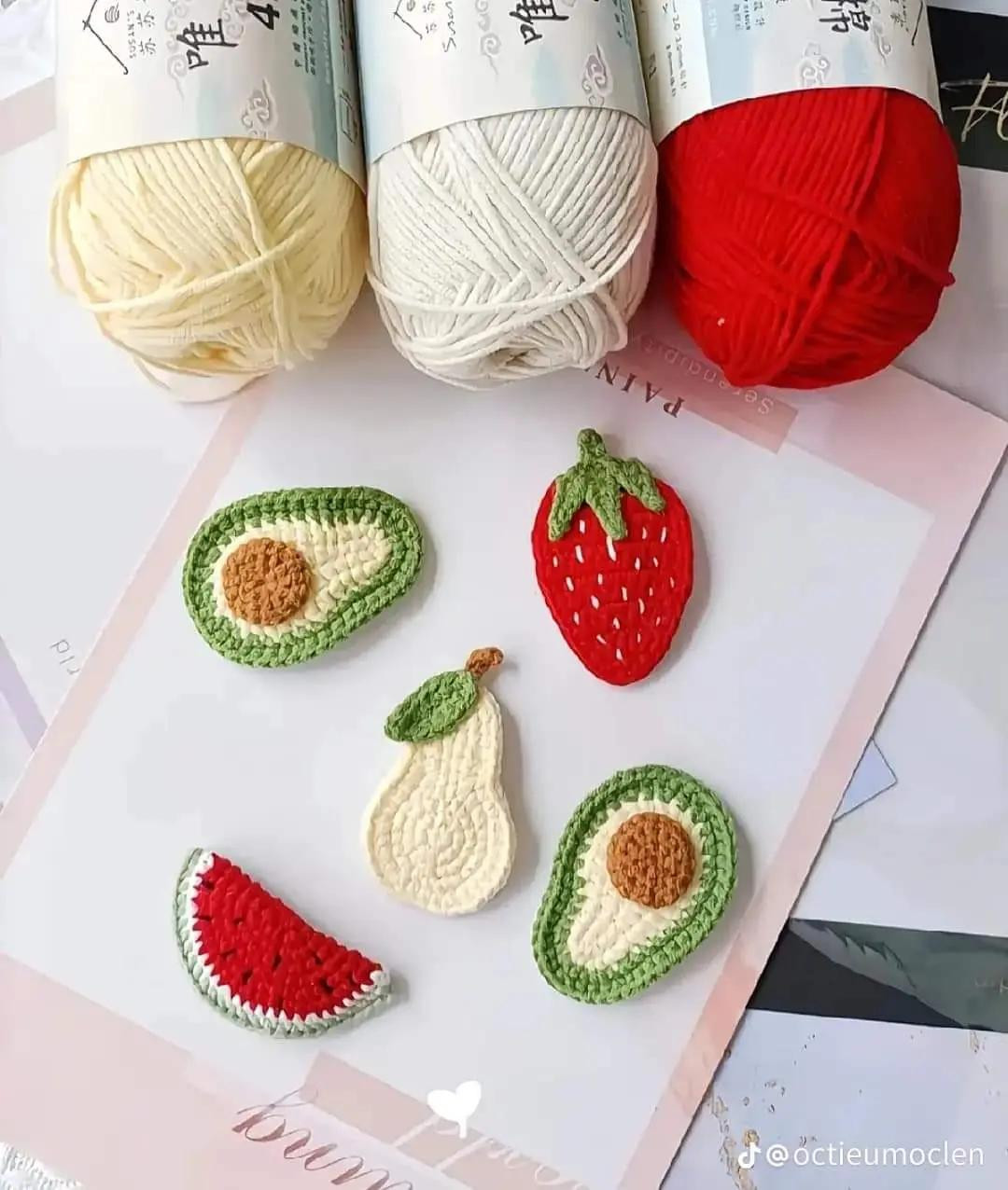 Chart Móc Len Kẹp Tóc Trái Cây: Dâu Tây, Lê, Dưa Hấu