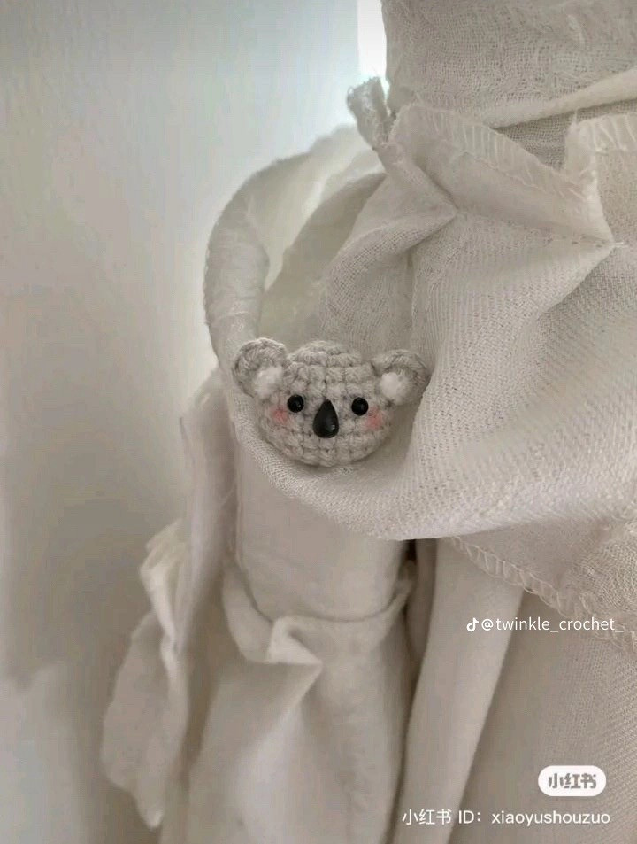 Chart móc len kẹp tóc và búp bê mini dễ thương