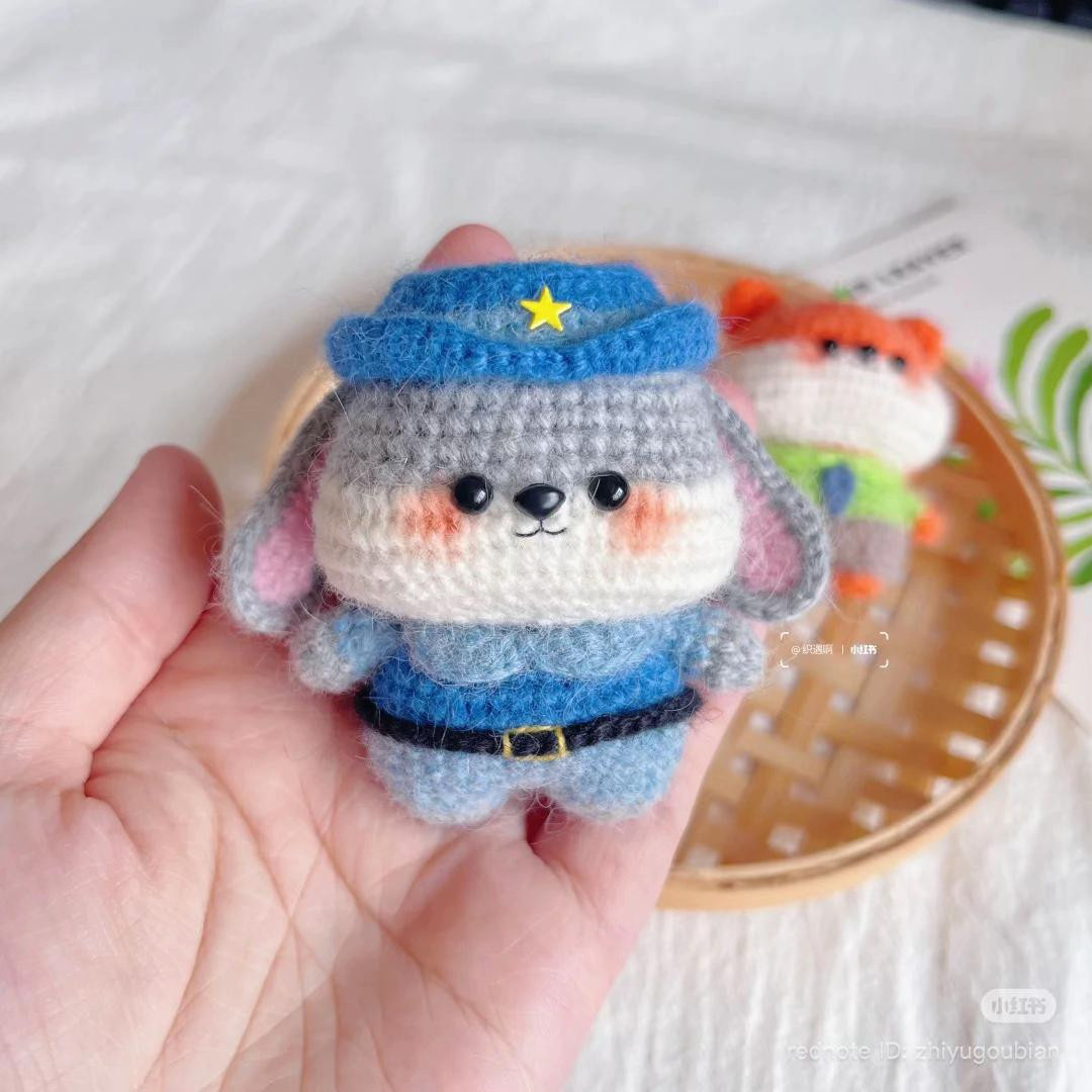 Chart Móc Len Nick và Judy - Búp bê Thỏ Cops và Gấu Fox