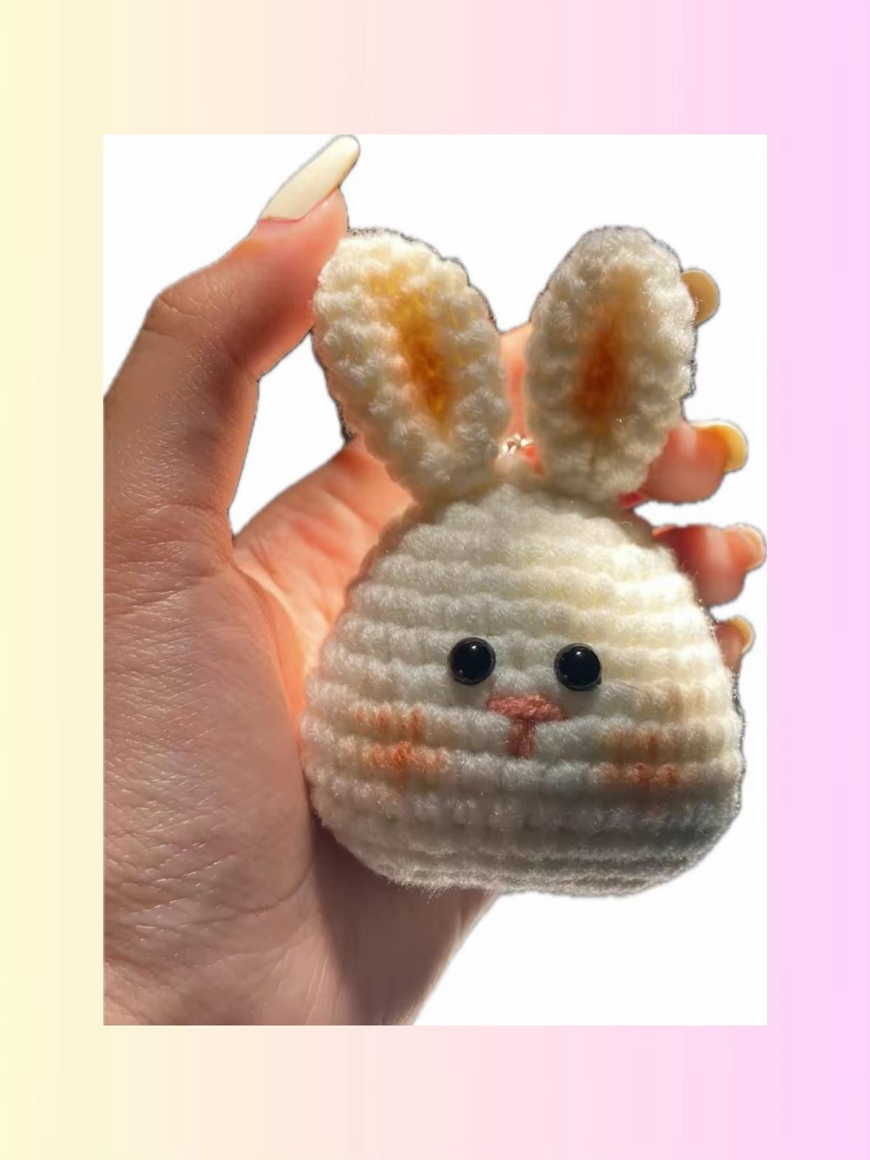 Chart Móc Len Thỏ Cute Trắng Kem