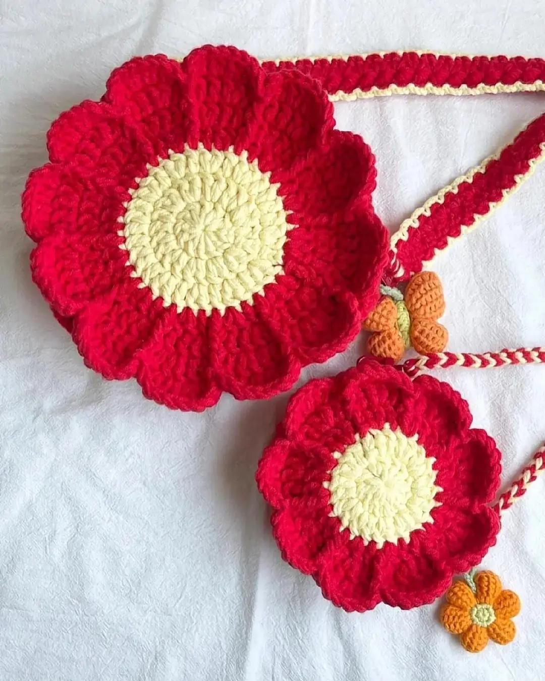 Chart Móc Len Túi Xách Hoa Hướng Dương Màu Sắc Sặc Sỡ Và Ví Nhỏ Đi Kèm