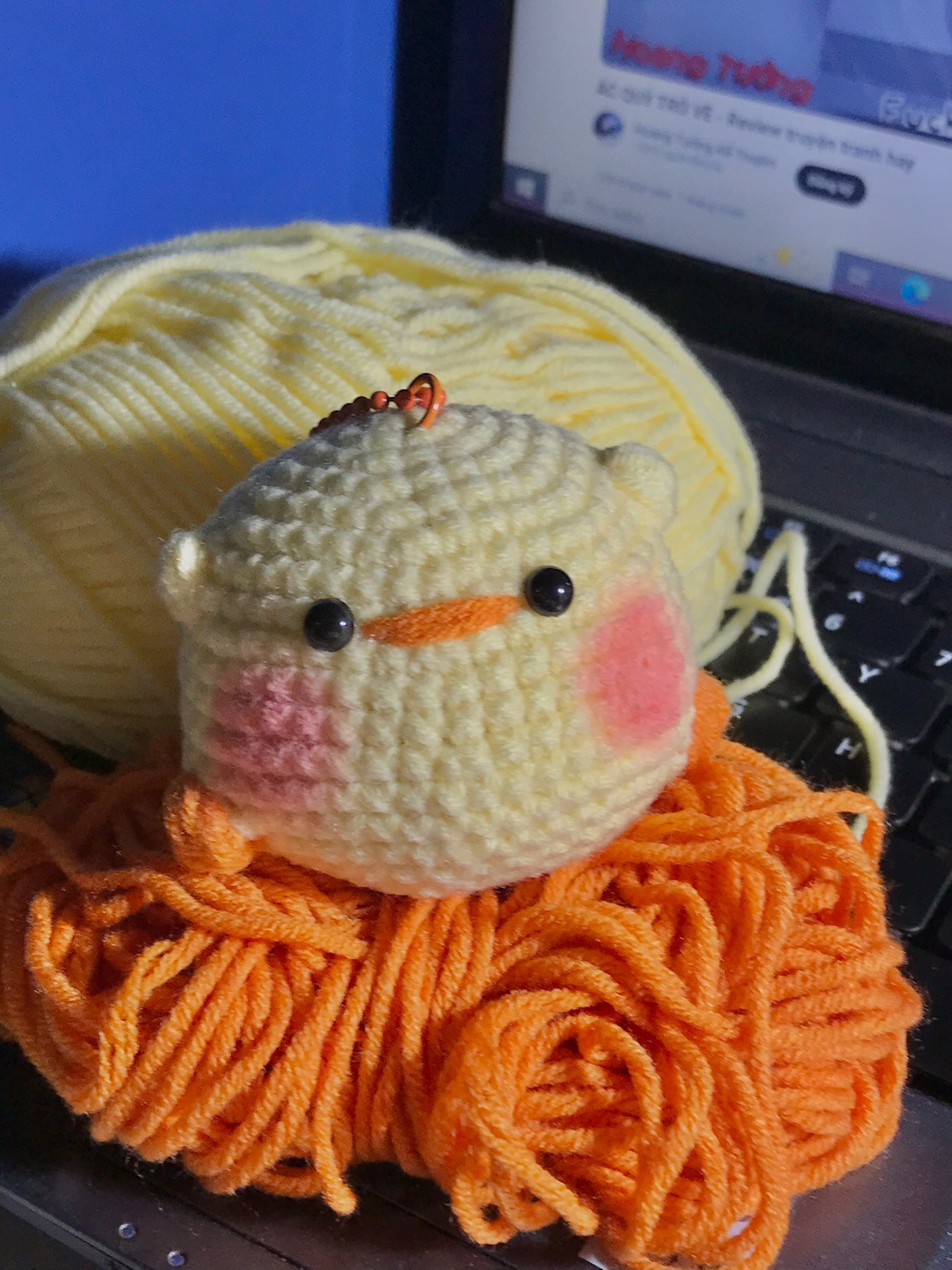 Chart móc len vịt ú vàng dễ thương