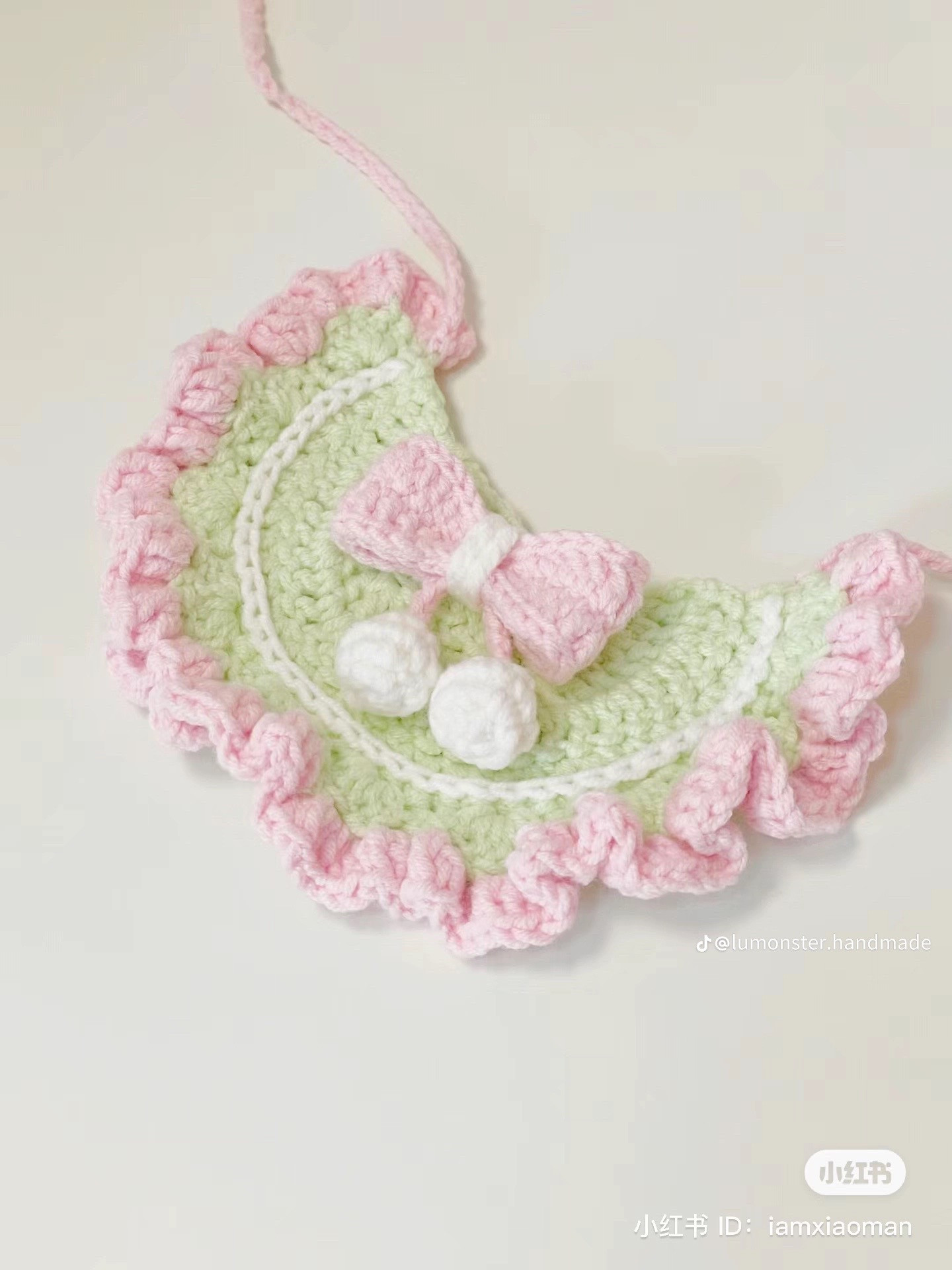 Chart móc len yếm và mũ cho thú cưng, mèo