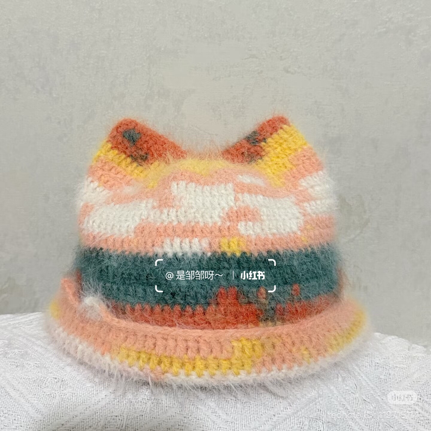 Chart móc mũ len tai mèo đơn sắc sặc sỡ cho trẻ em