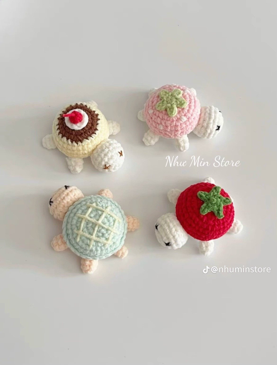 Chart Móc Rùa Nhỏ Dáng Ngọt Ngào