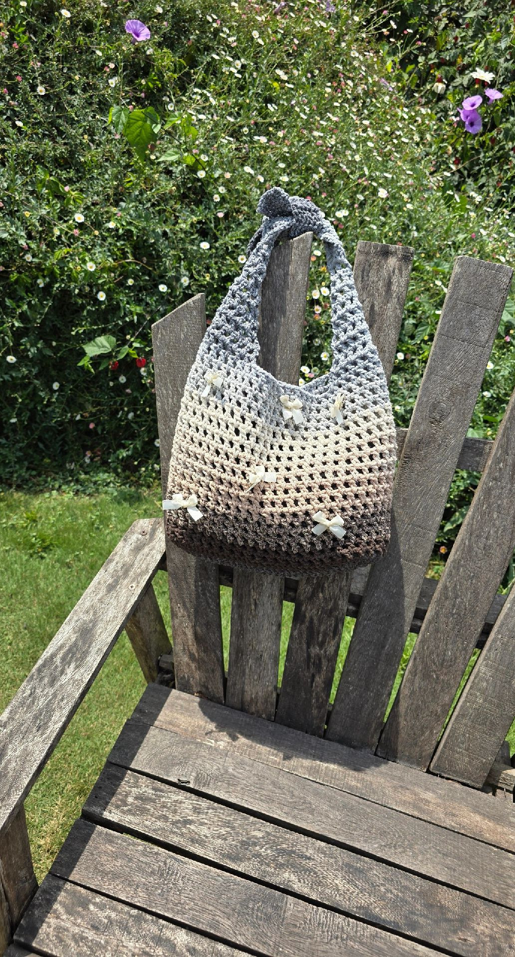 Chart móc túi tote từ sợi dệt loang màu trang trí nơ