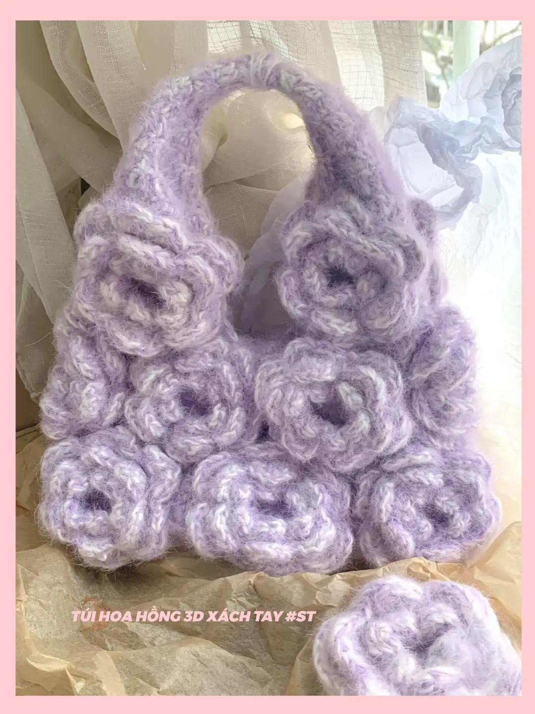 Chart móc túi xách hoa hồng 3D len lông xù