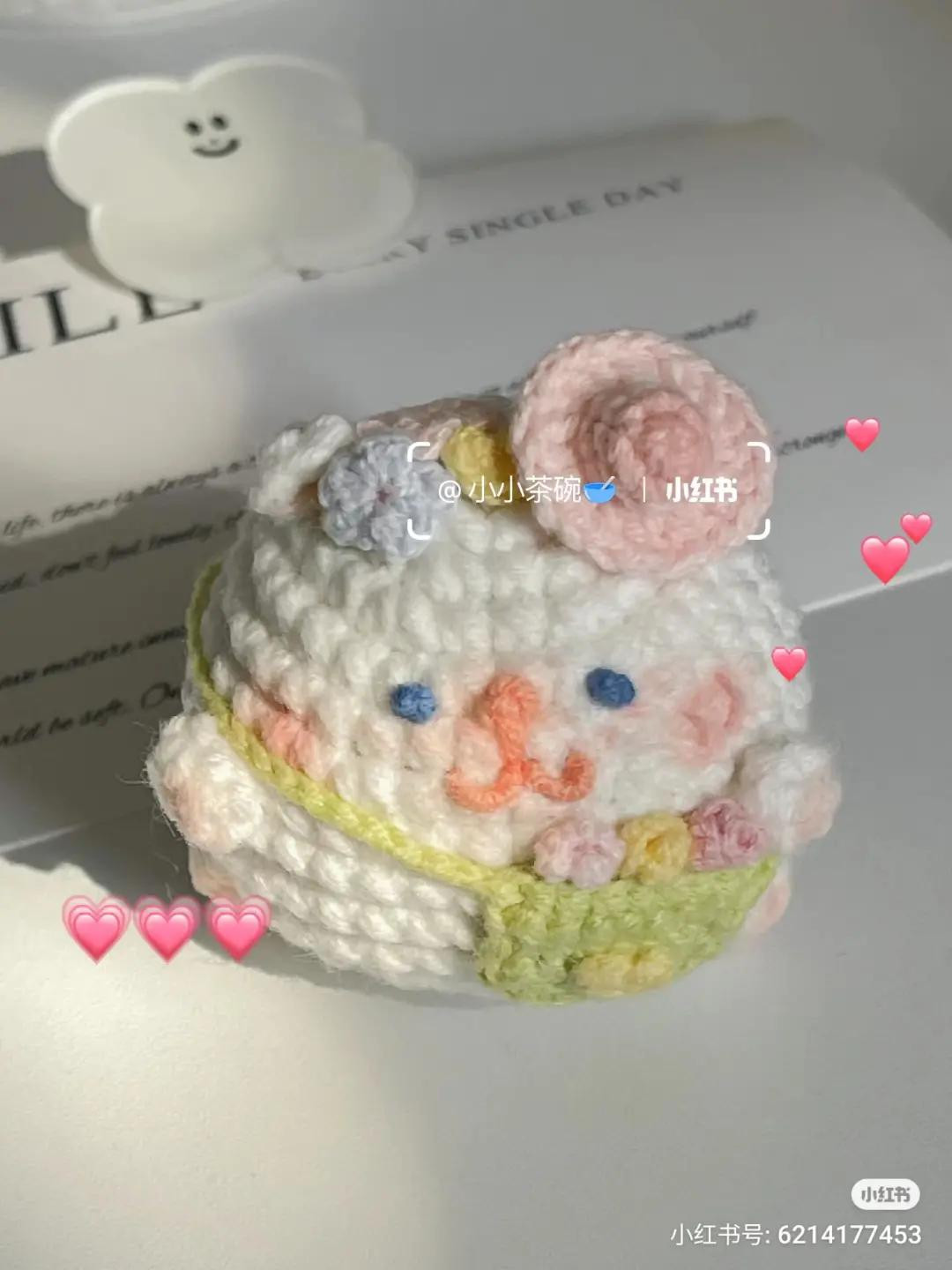 Chibi Cat Amigurumi with Flower Bag Pattern