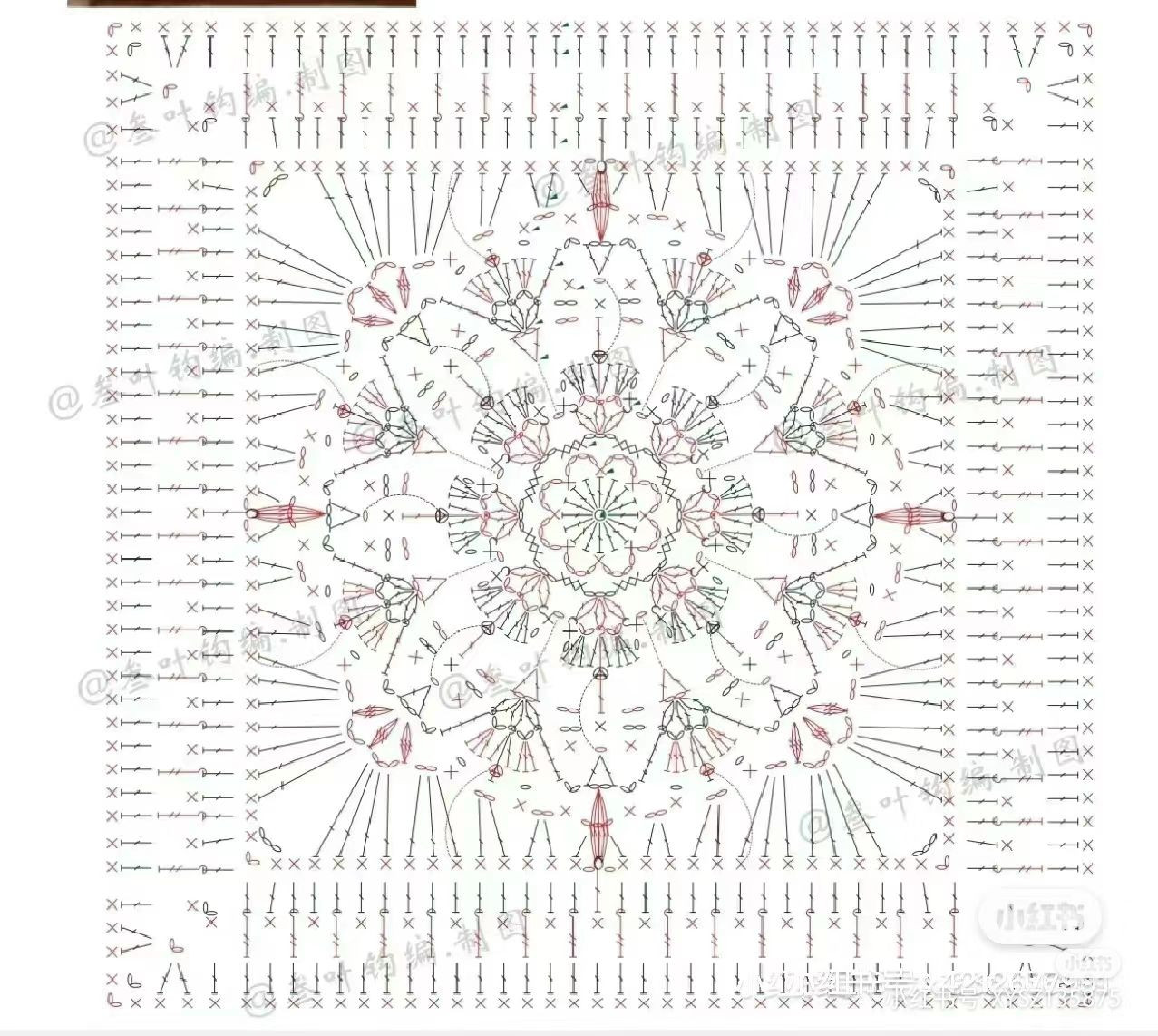 Chinese Ancient Style Crochet Fan Pattern with Green Floral Mandala Design and Chart
