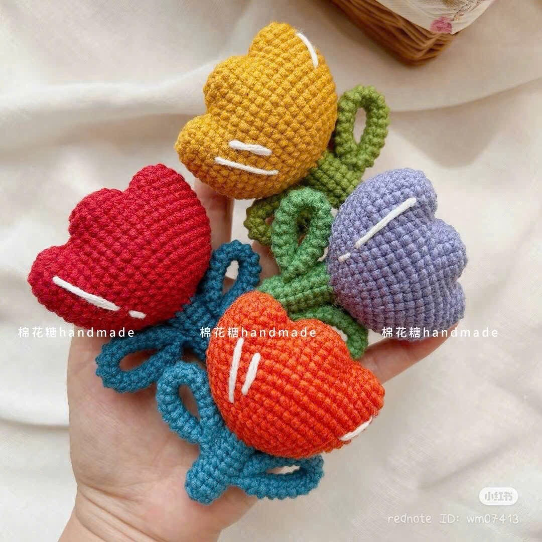 Chubby Tulip Flower Crochet Pattern with Step-by-Step Instructions