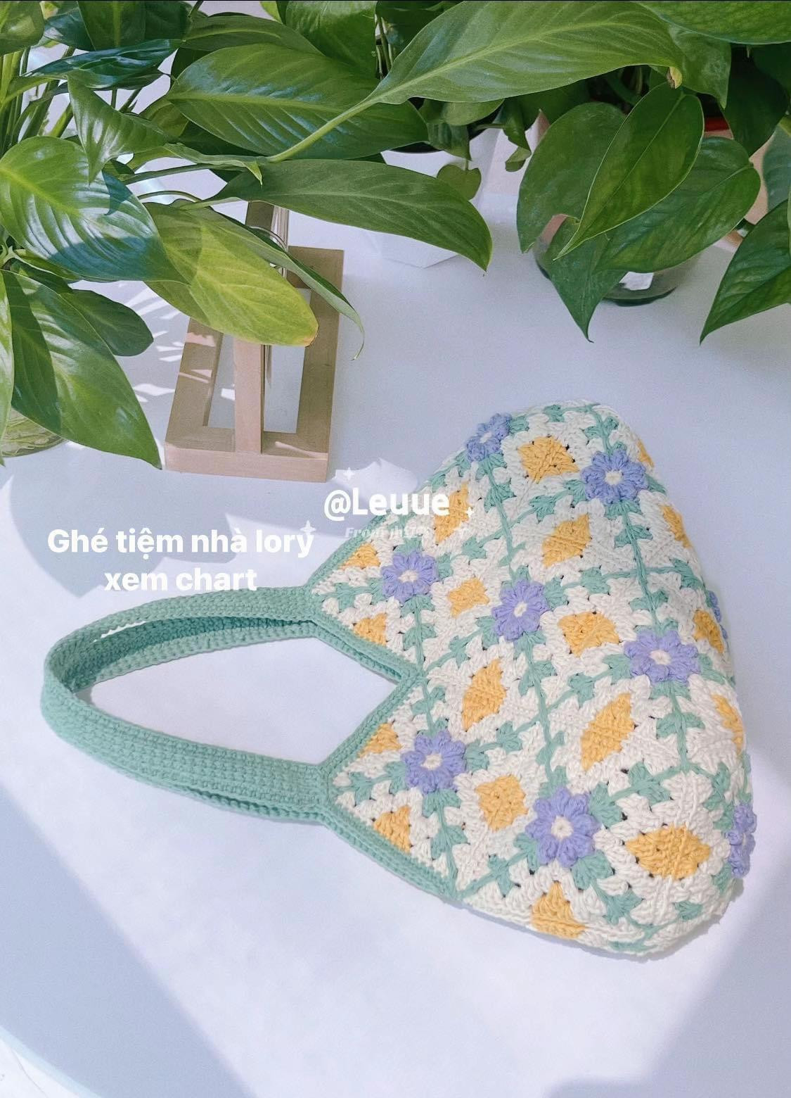 Colorful Crochet Bag Flat Chart and Pattern Tutorial with Instructions