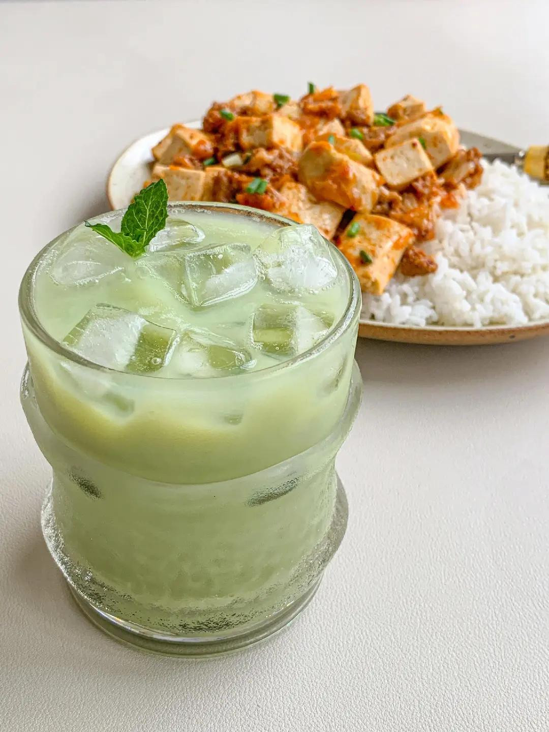 Cơm đậu hũ kim chi thịt băm sốt cay đậm đà