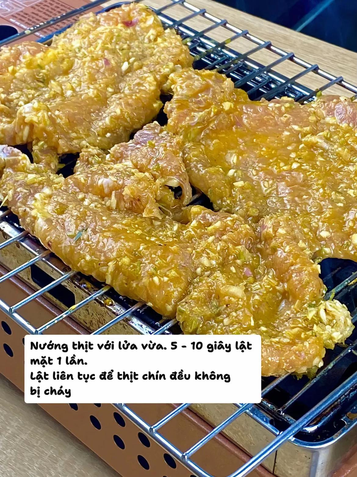 Cơm Tấm Sườn Trứng Ốp La, Thịt Mềm Thơm Đậm Đà