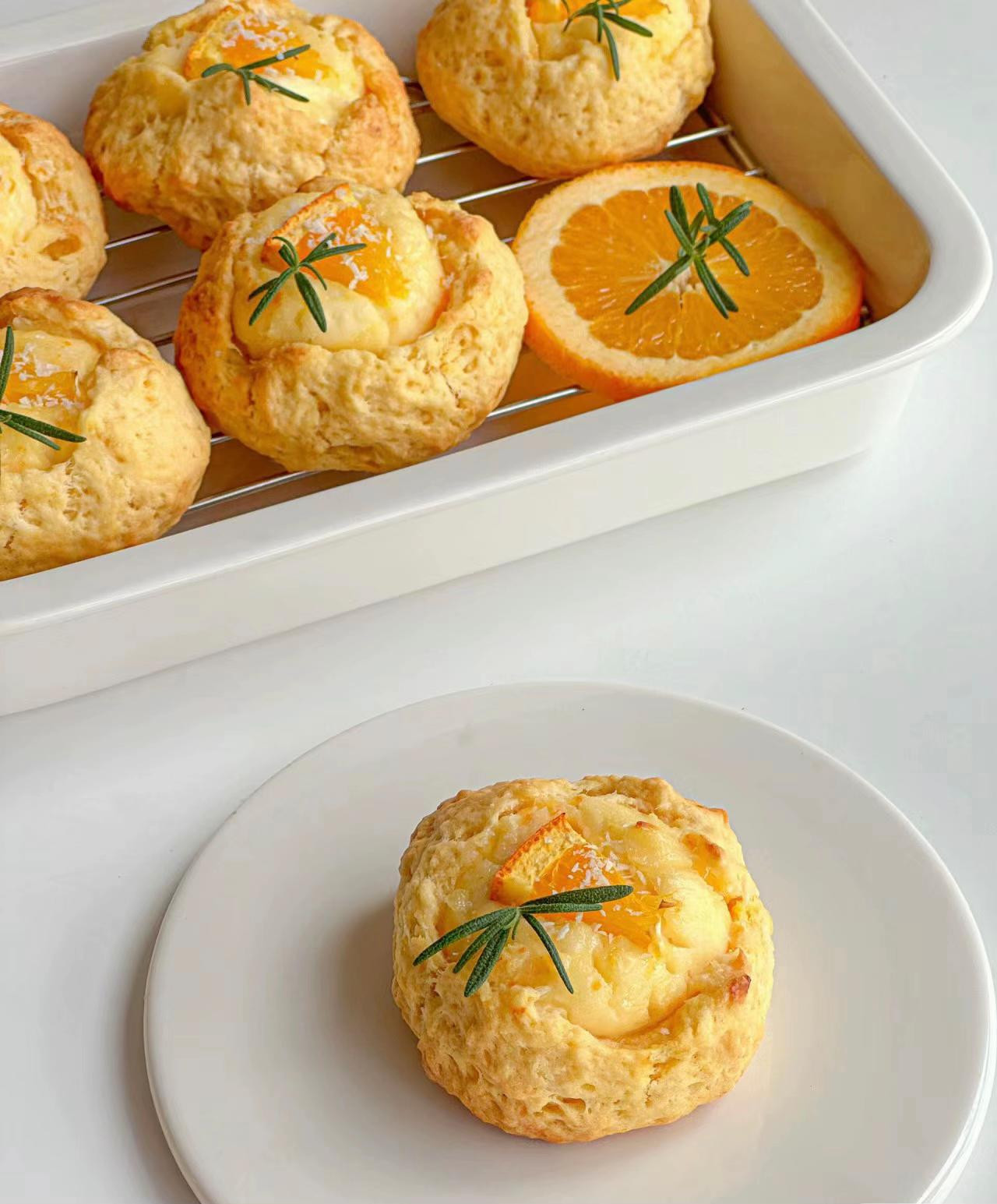 Công thức làm bánh nướng cam (Orange Scone) nhân phô mai béo ngậy
