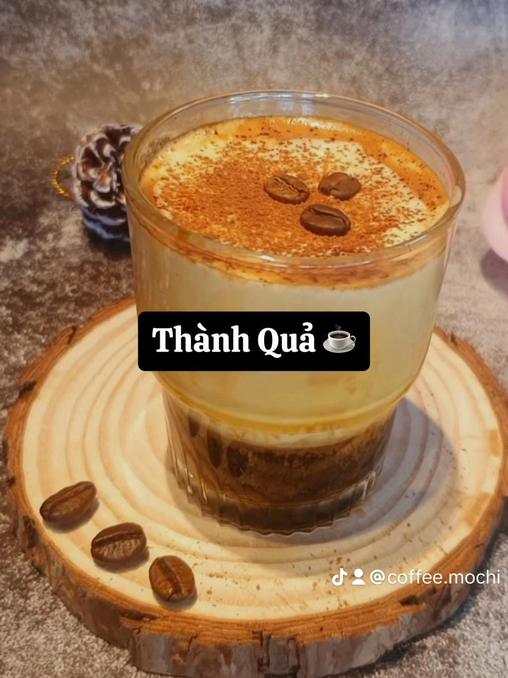 Công thức làm Cà phê trứng Sài Gòn với lòng đỏ trứng gà, sữa đặc, mật ong và cafe muối