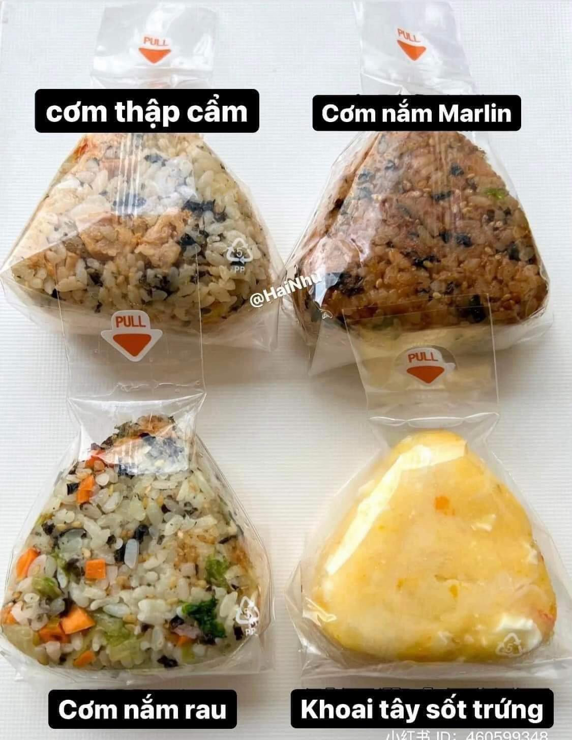 Công thức làm cơm nắm tam giác Hàn Quốc (Onigiri) cá ngừ, phô mai và rau củ giòn rụm
