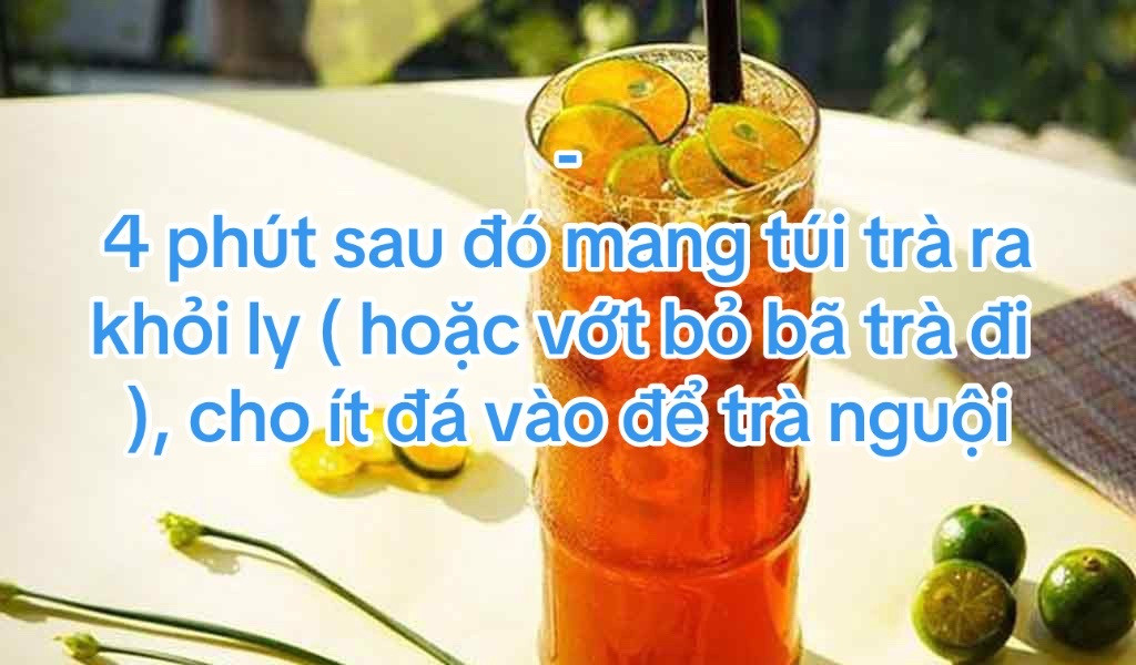 Công thức làm trà tắc xí muội thơm ngon mát lạnh với hồng trà, mật ong và đá
