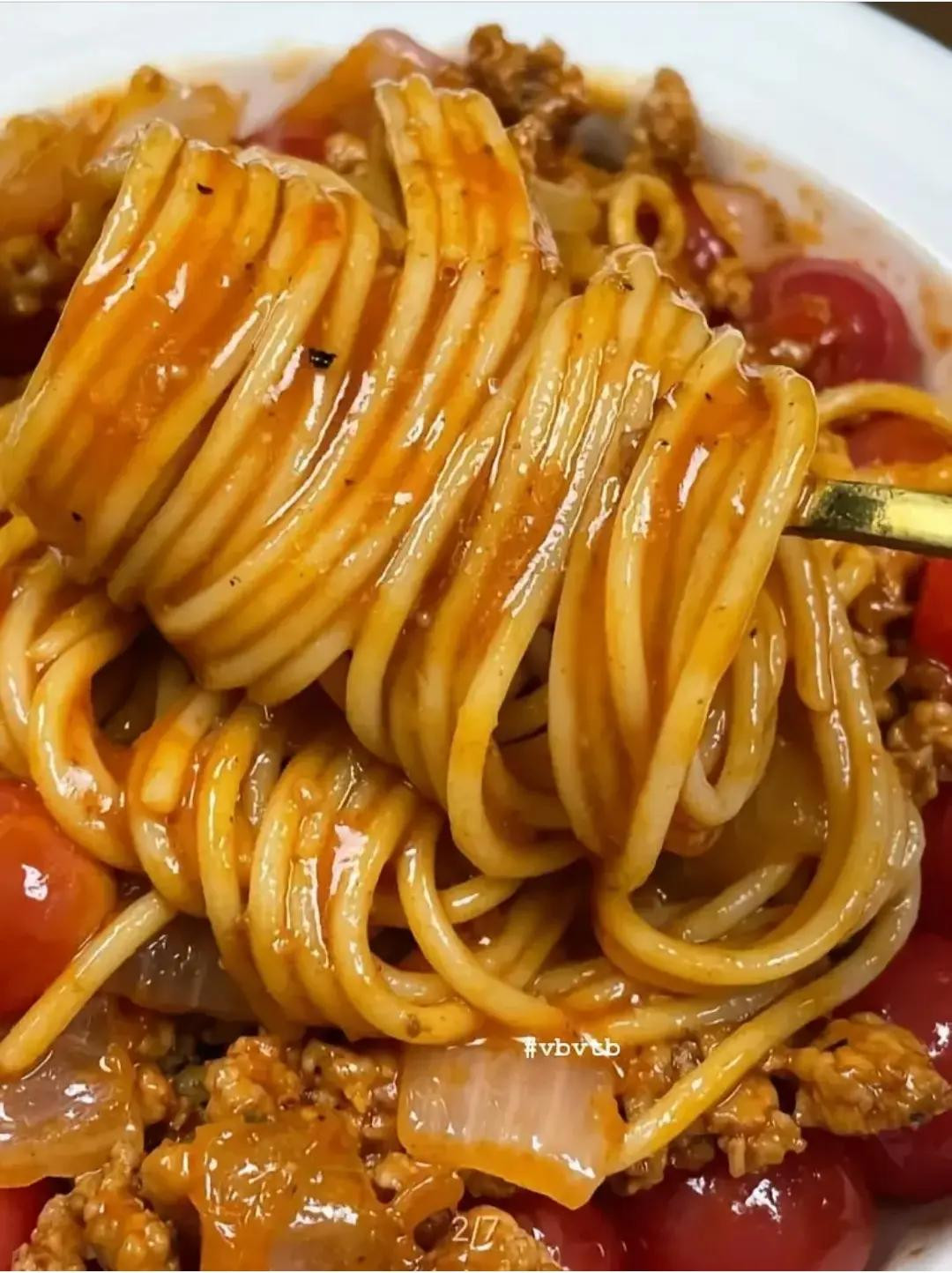 Công thức mì ý sốt bò vừa ngon vừa dễ làm