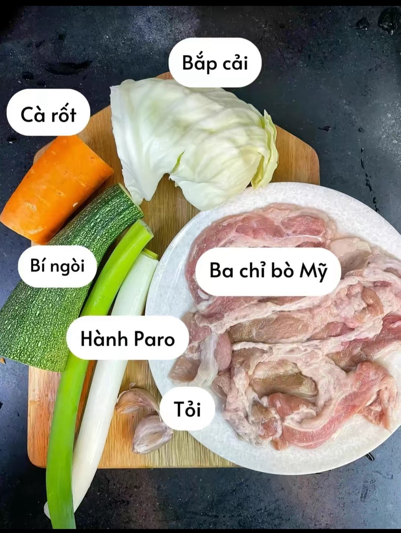 Công Thức Món Canh Bồi Bổ Sức Khỏe: Thịt bò Mỹ nấu rau củ thơm ngon, đậm đà