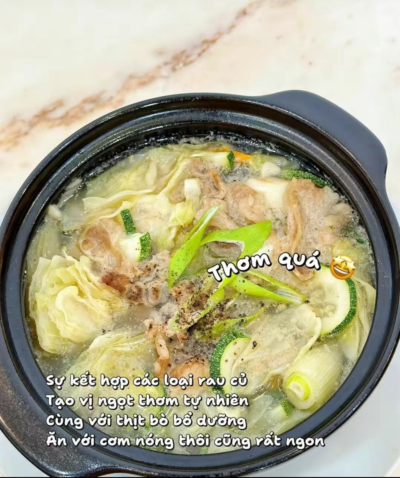 Công Thức Món Canh Bồi Bổ Sức Khỏe: Thịt bò Mỹ nấu rau củ thơm ngon, đậm đà