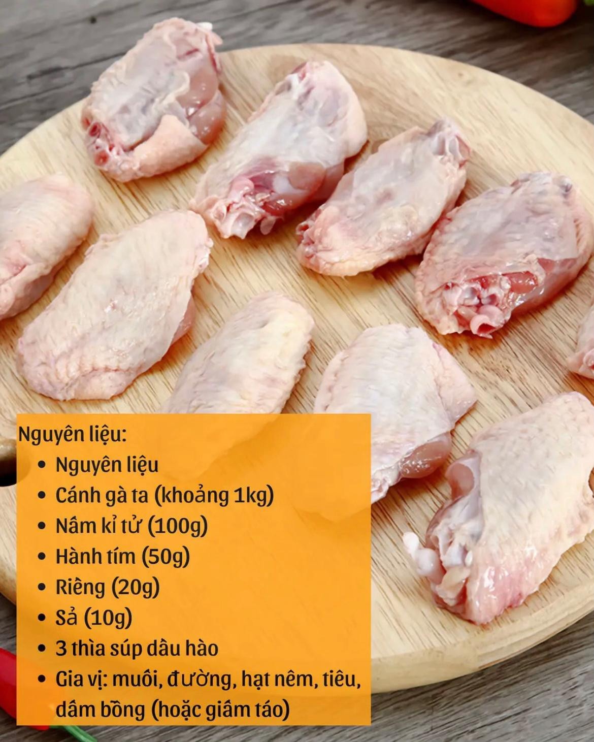 Công thức món Gà hầm kỉ tử bổ dưỡng với cánh gà, nấm và gia vị thơm ngon