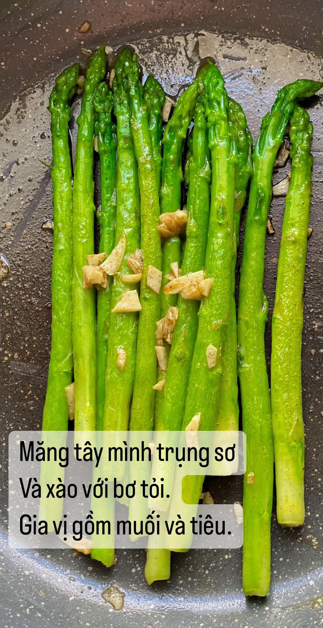 Công thức ức gà sốt cam ăn kèm măng tây xào bơ tỏi, món ngon eat clean đơn giản