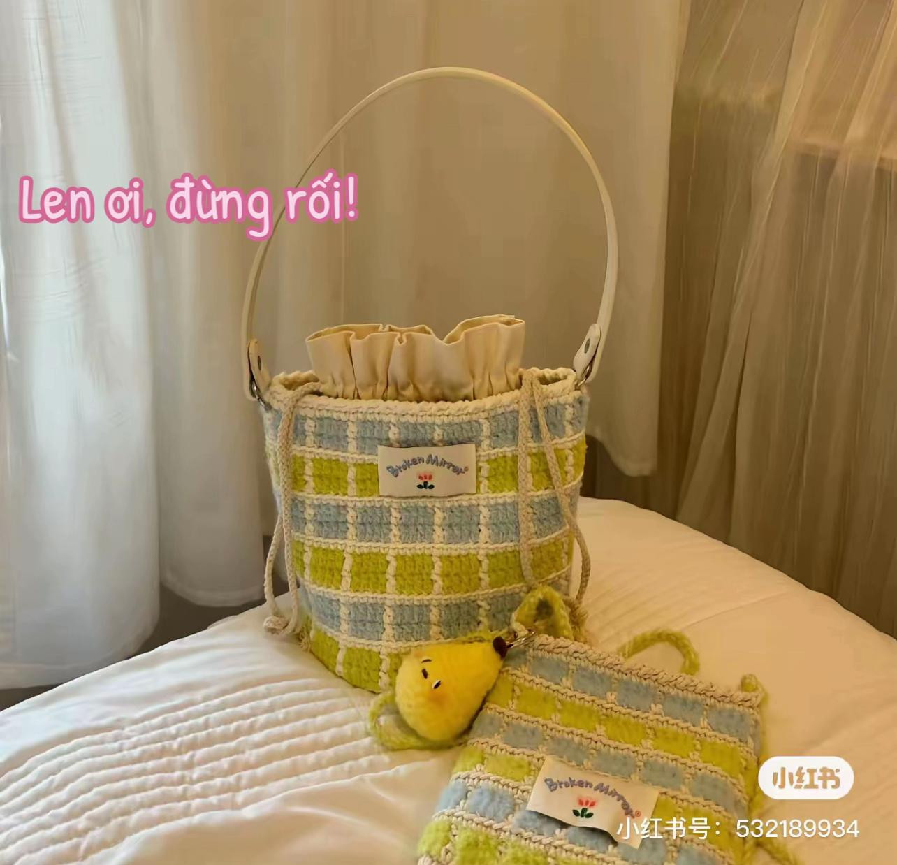 Corrected Crochet Pattern for Green and Blue Plaid Bucket Bag