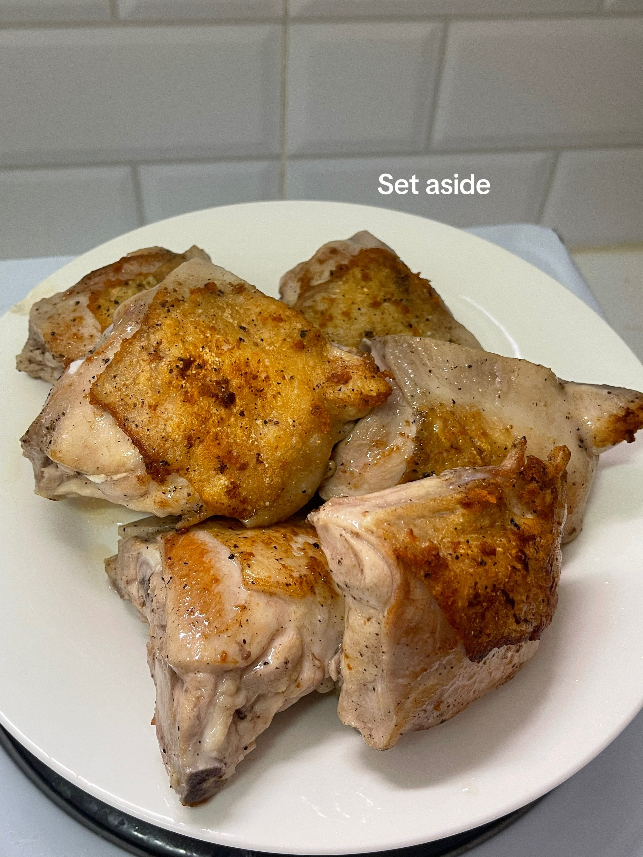 Creamy Mushroom Chicken Thighs with Baguio Beans