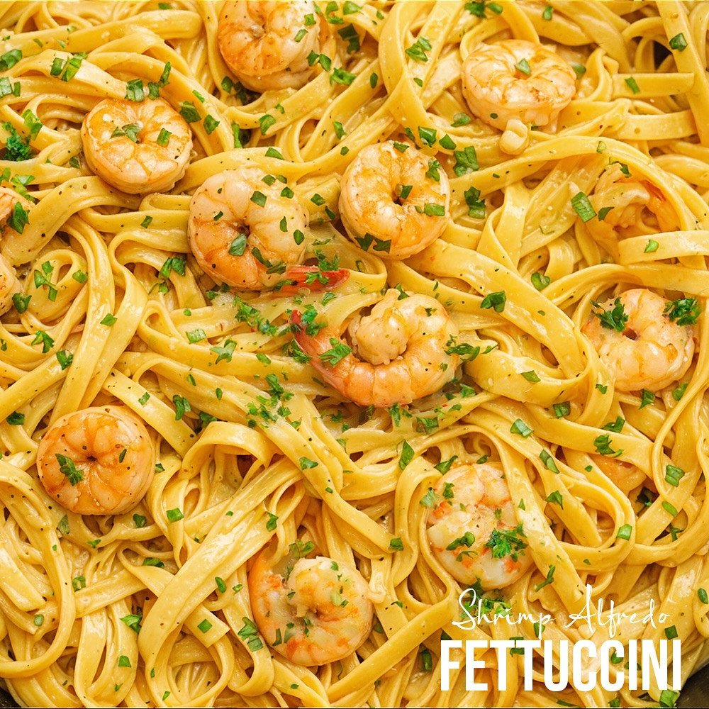 Creamy Shrimp Alfredo Fettuccine - Ready in 30 Minutes Without Heavy Cream