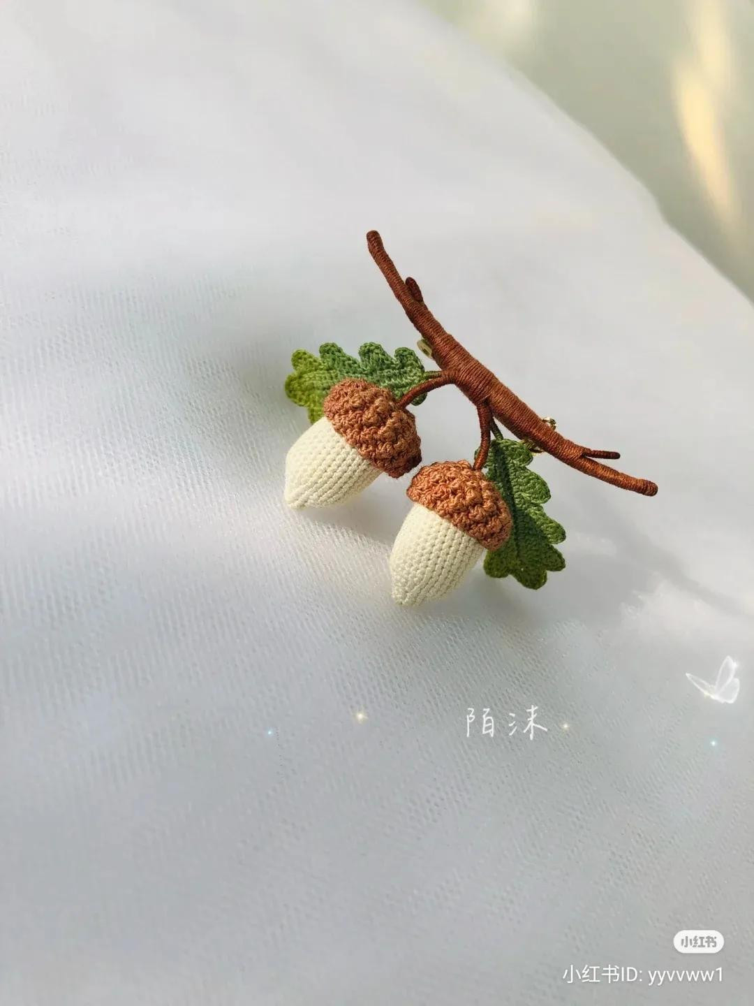 Crochet Acorn and Oak Leaf Chart Pattern Tutorial