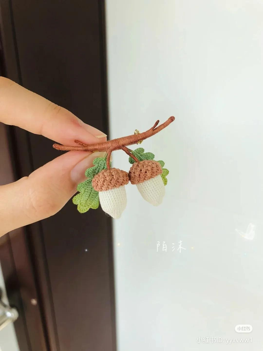 Crochet Acorn and Oak Leaf Chart Pattern Tutorial