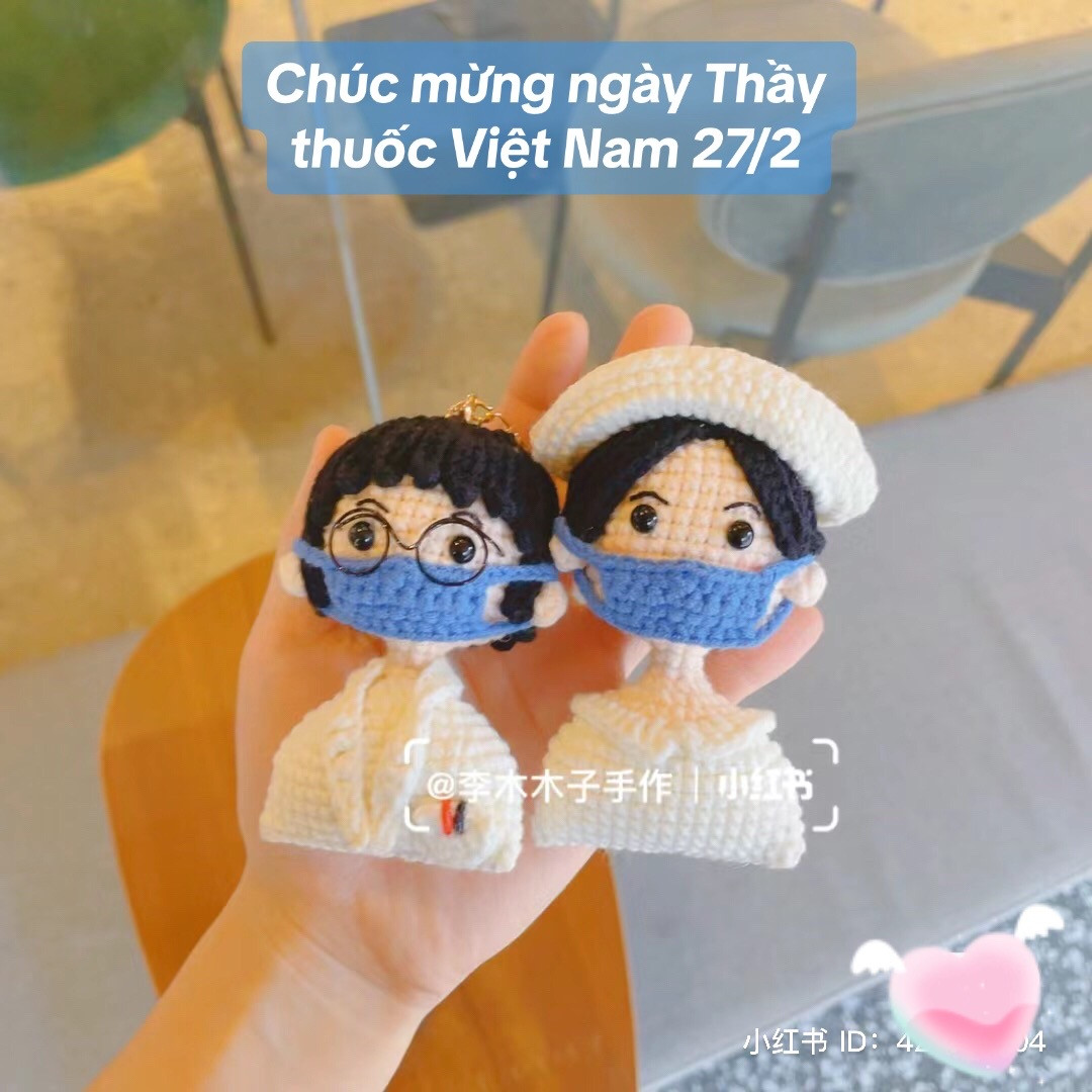 Crochet Amigurumi Doctor and Nurse Keychain Pattern Chart