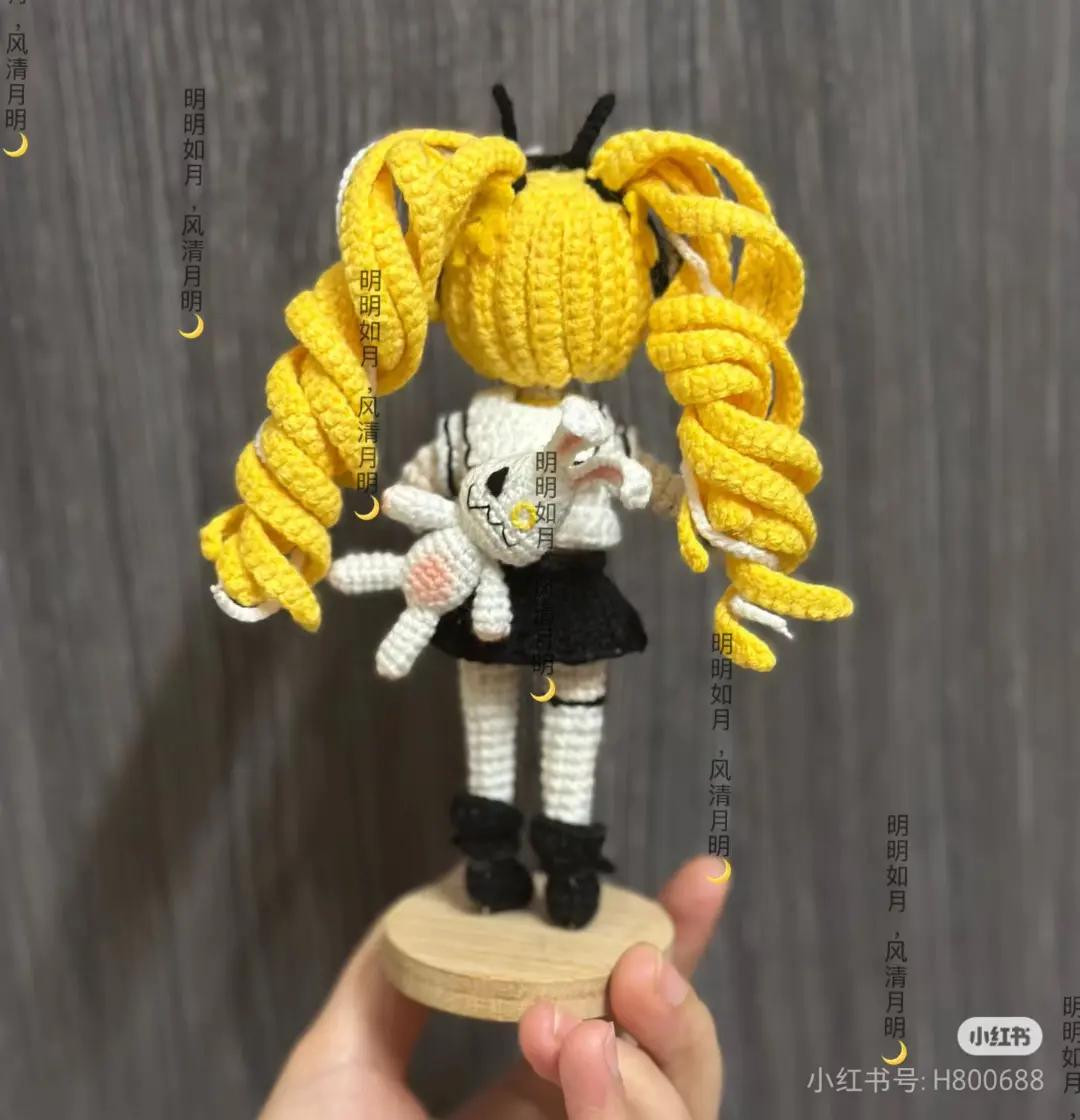 Crochet Amigurumi Doll Pattern Chart: School Uniform Girl