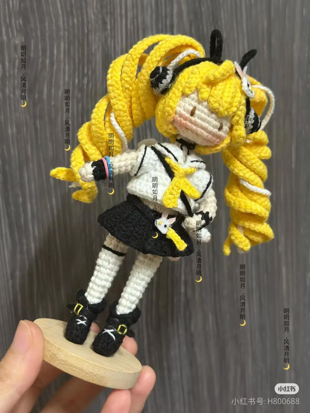 Crochet Amigurumi Doll Pattern Chart: School Uniform Girl