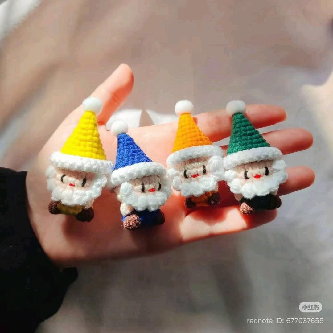 Crochet Amigurumi Santa Claus Doll Pattern Chart