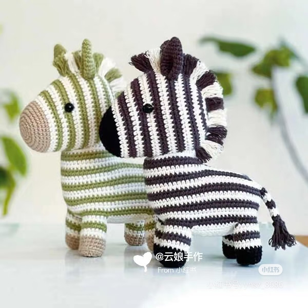 Crochet Amigurumi Zebra Pattern Tutorial