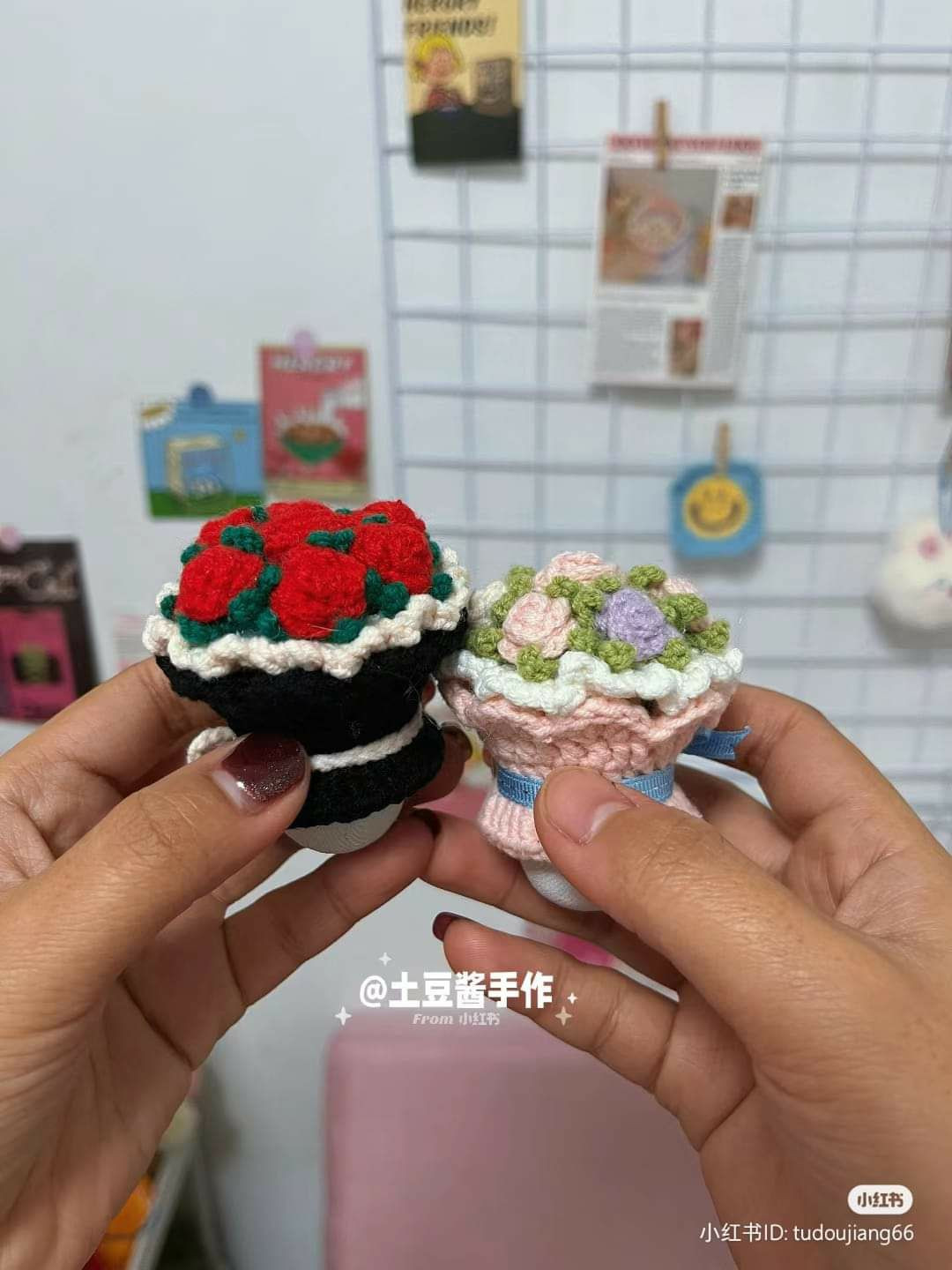 Crochet Badminton Shuttlecock Flower Bouquet Pattern Chart