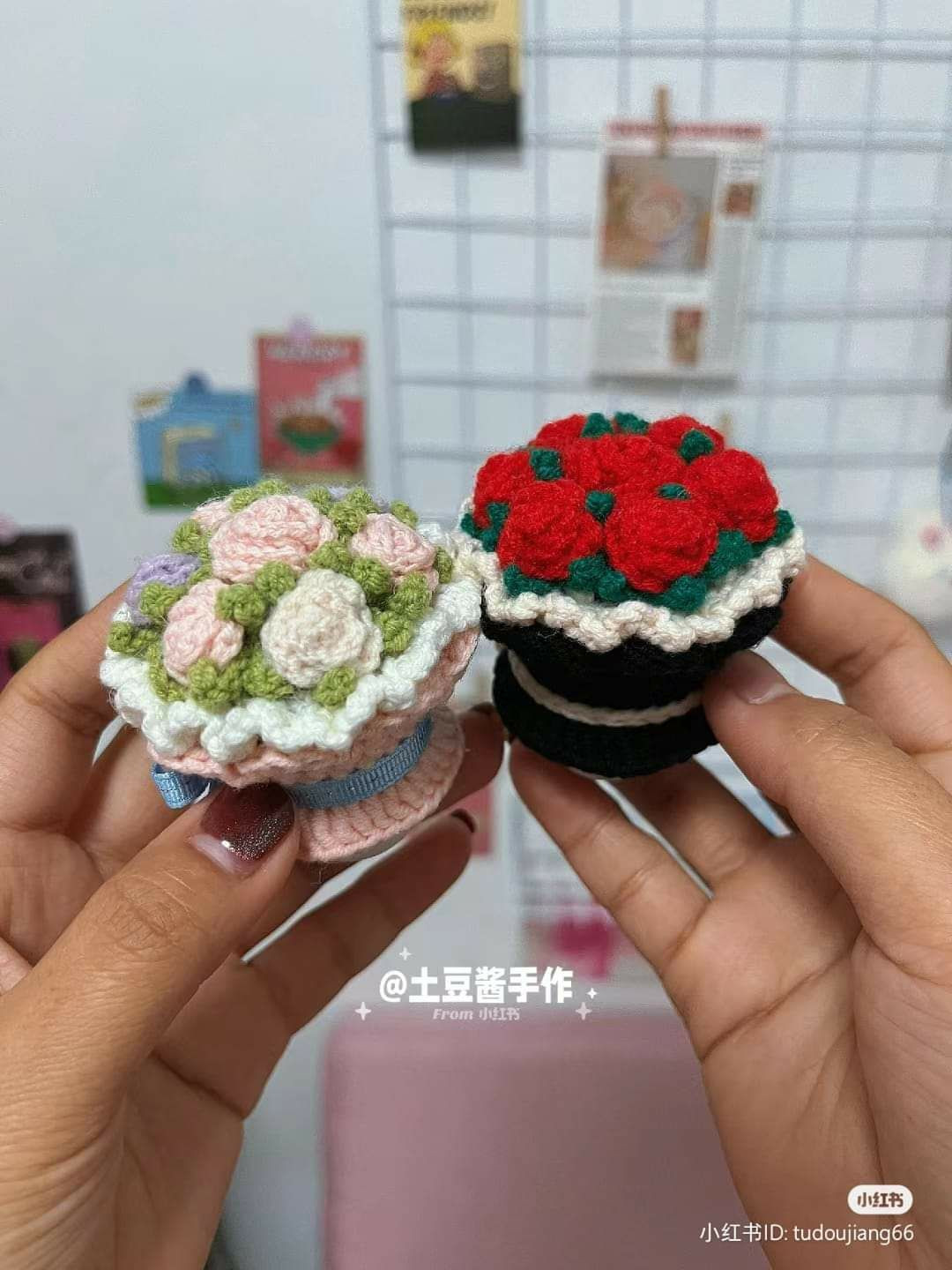 Crochet Badminton Shuttlecock Flower Bouquet Pattern Chart