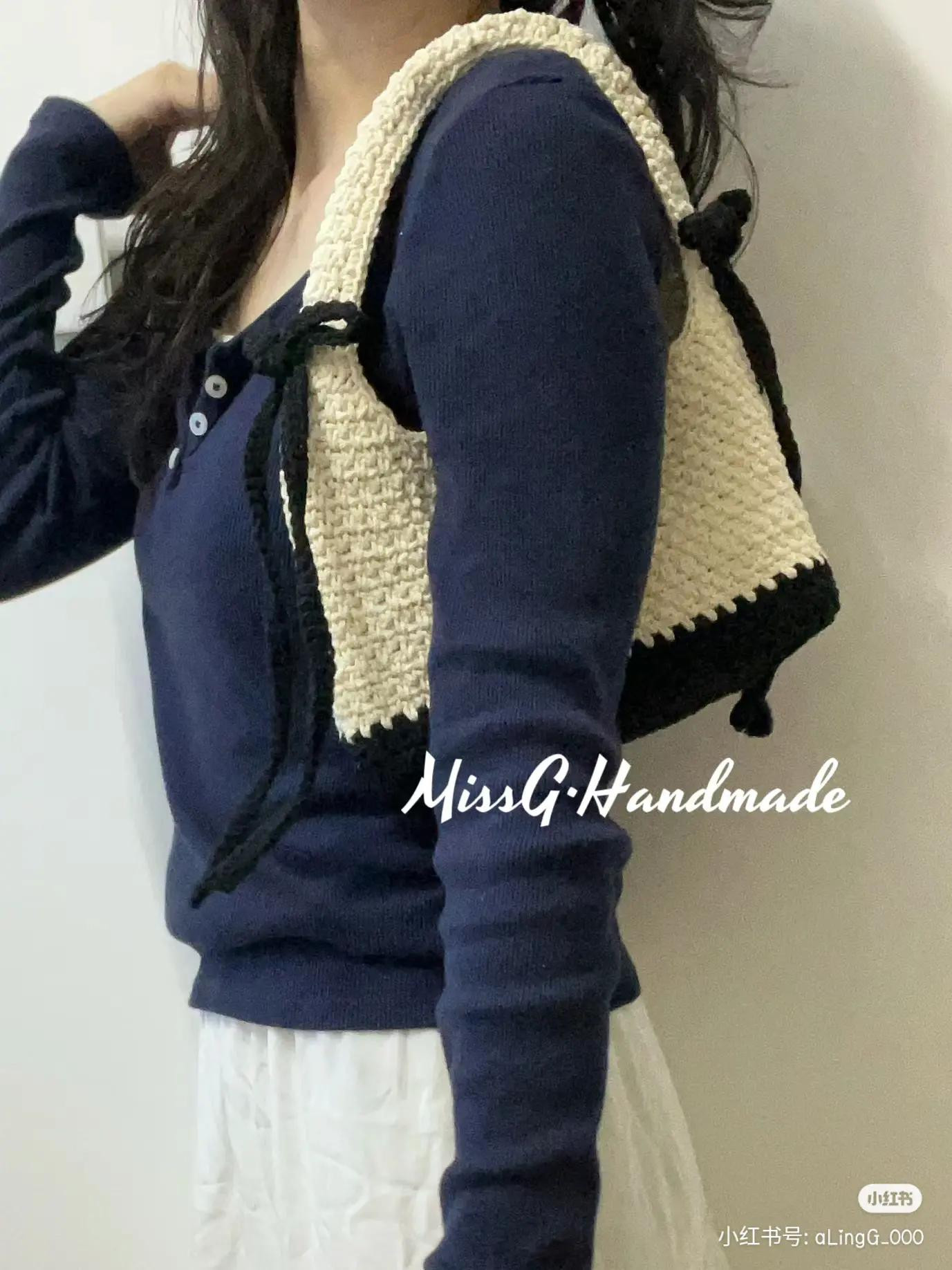 Crochet Bag Flat Chart Pattern: Cream and Black Handmade Tote with Bow Details