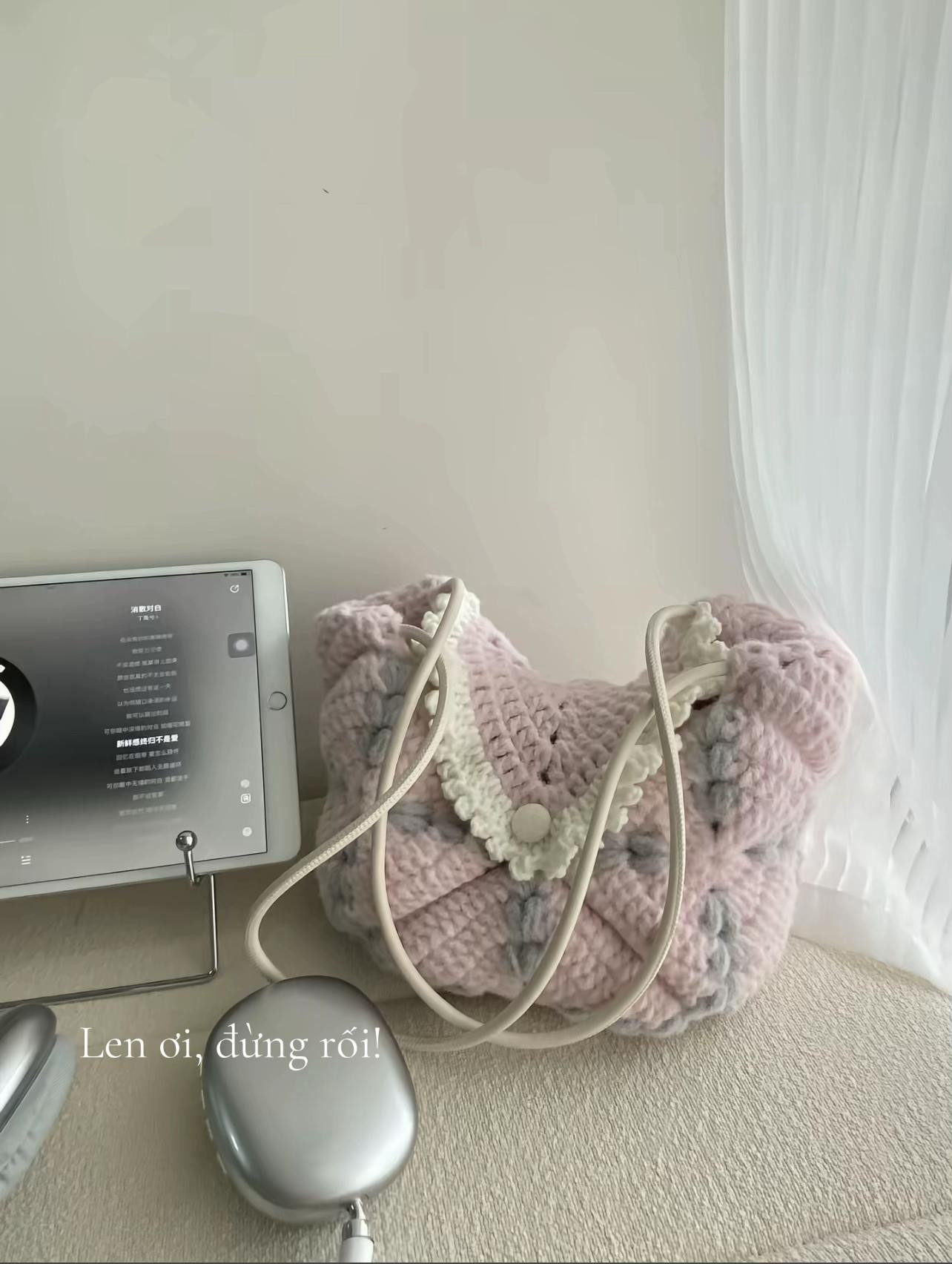 Crochet Bag Pattern Tutorial - Pink and Grey Flower Square Bag
