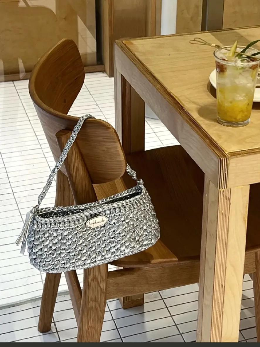 Crochet Bag Tutorial: Silver Metallic Fabric Yarn Pattern