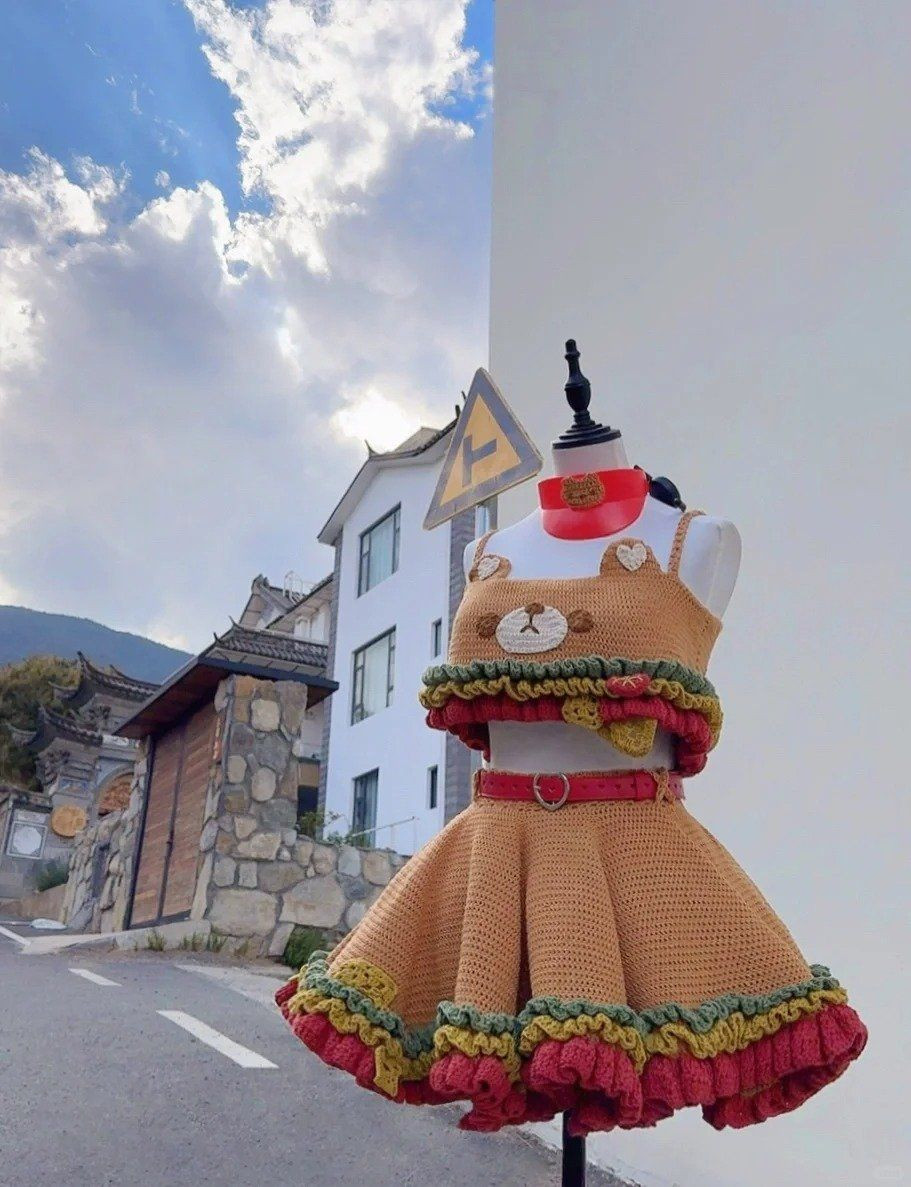 Crochet Bear Dress and Skirt Pattern with Ruffles