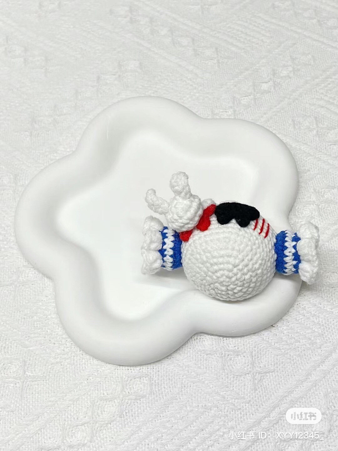 Crochet Big White Rabbit Candy Doll Chart