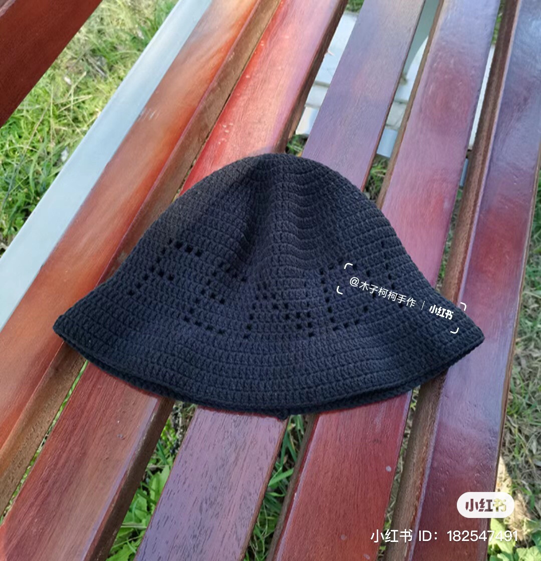 Crochet black bucket hat pattern with letter design chart