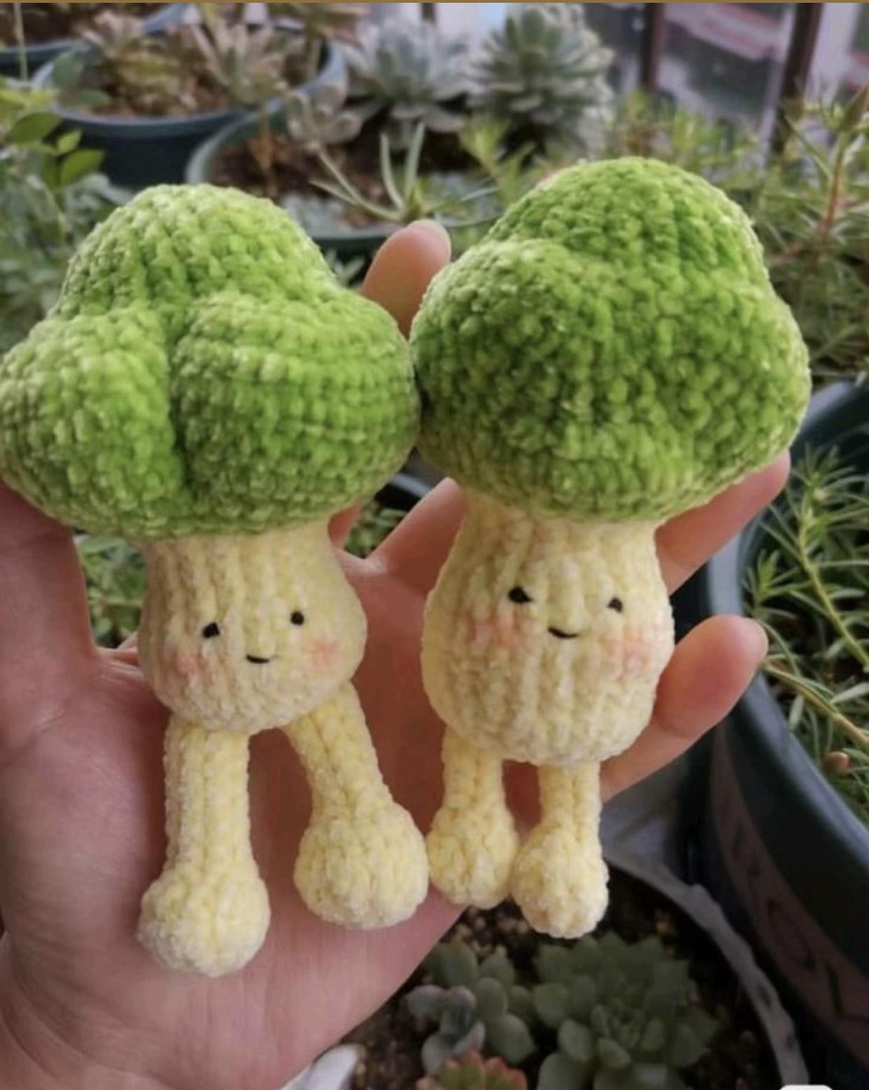 Crochet Broccoli Doll Pattern Chart with Vietnamese Instructions